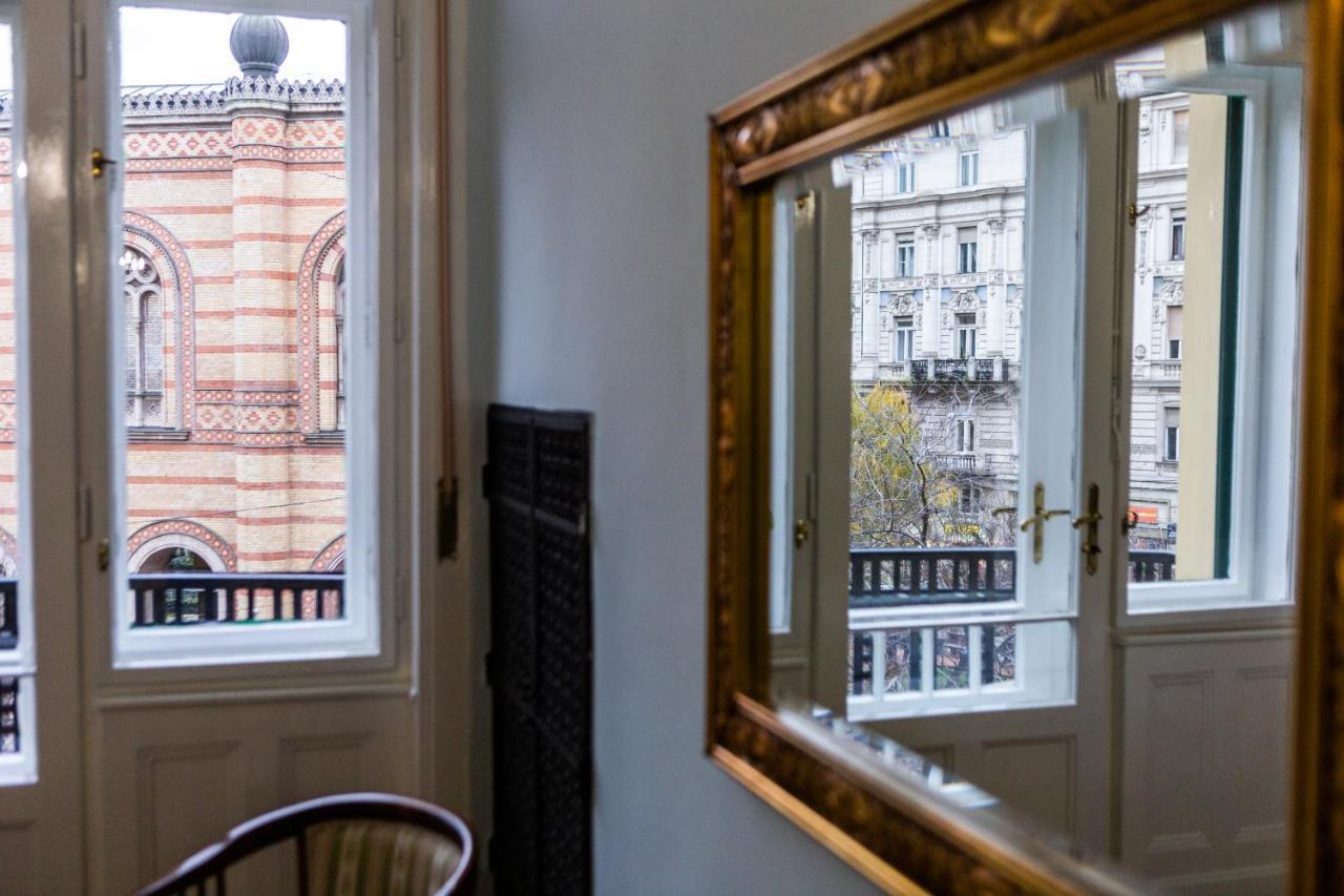 Luxury Downtown 3 Bedroom Apartment By Synagoge With Beautiful View Budapest Eksteriør bilde