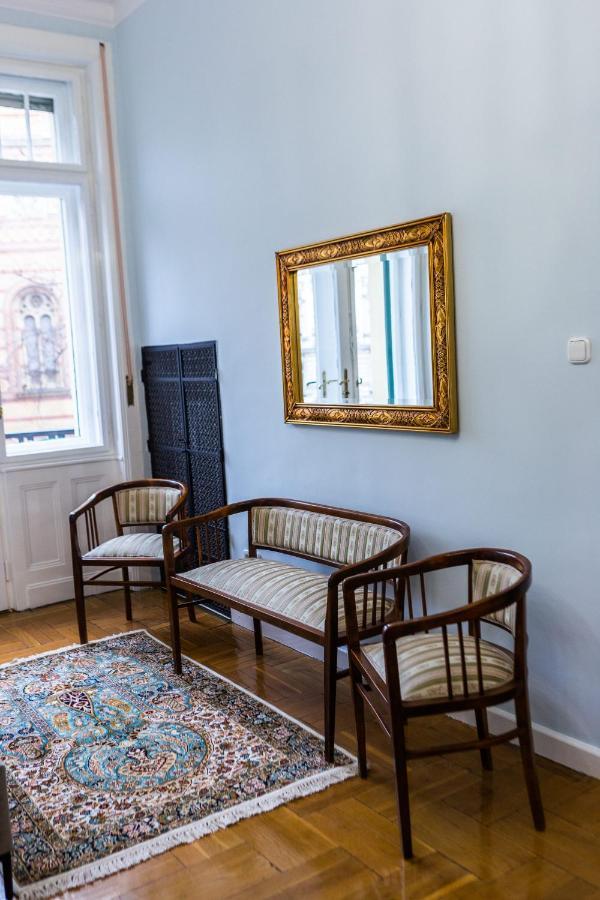 Luxury Downtown 3 Bedroom Apartment By Synagoge With Beautiful View Budapest Eksteriør bilde