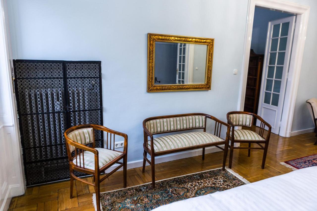 Luxury Downtown 3 Bedroom Apartment By Synagoge With Beautiful View Budapest Eksteriør bilde